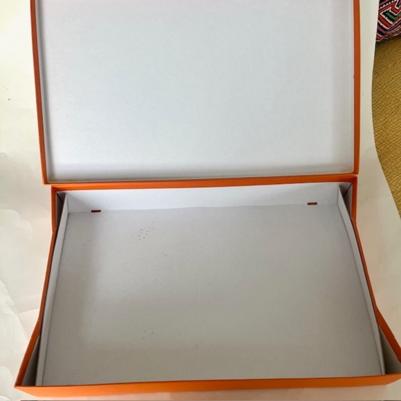 Authentic Hermes Shirt Boxes, 2 boxes - Picture 4 of 7
